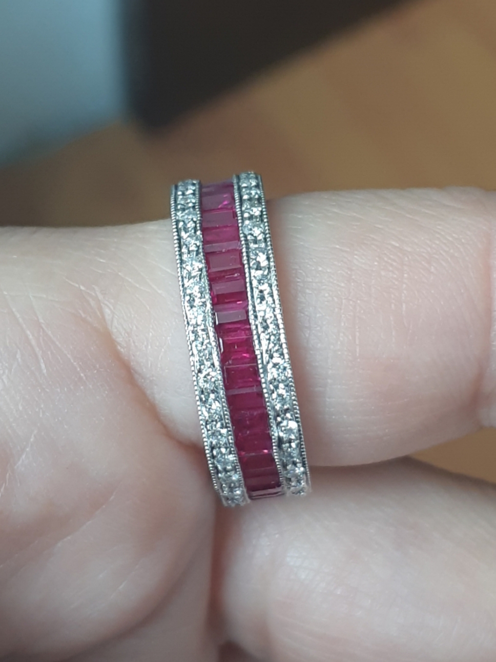 ML076 Or 18K, rubis et diamants – Image 7