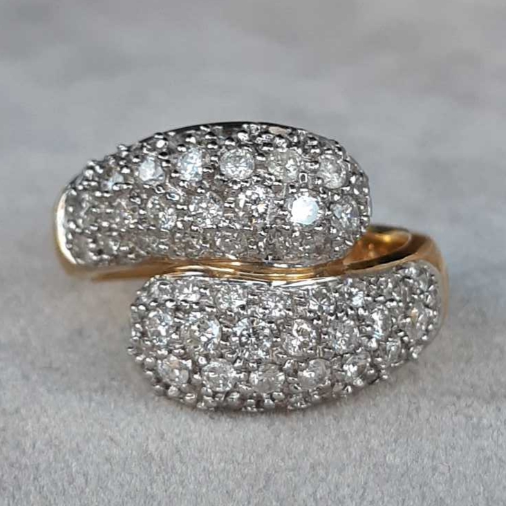 Mona Lisa Joaillerie - Paris - Bague toi-et-moi pavage or 18K, ornée de diamants naturels taillés brillant d'environ 1,86 ct.