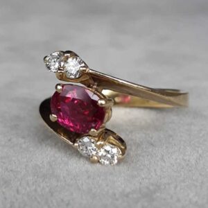 ML171 Or 18K, rubis et diamants