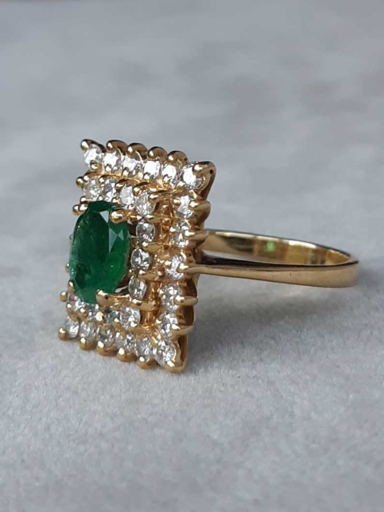 ML082 Or 18K, émeraude et diamants – Image 3