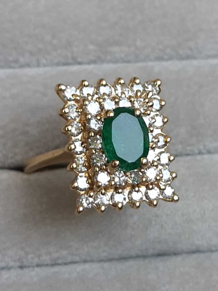 ML082 Or 18K, émeraude et diamants – Image 5