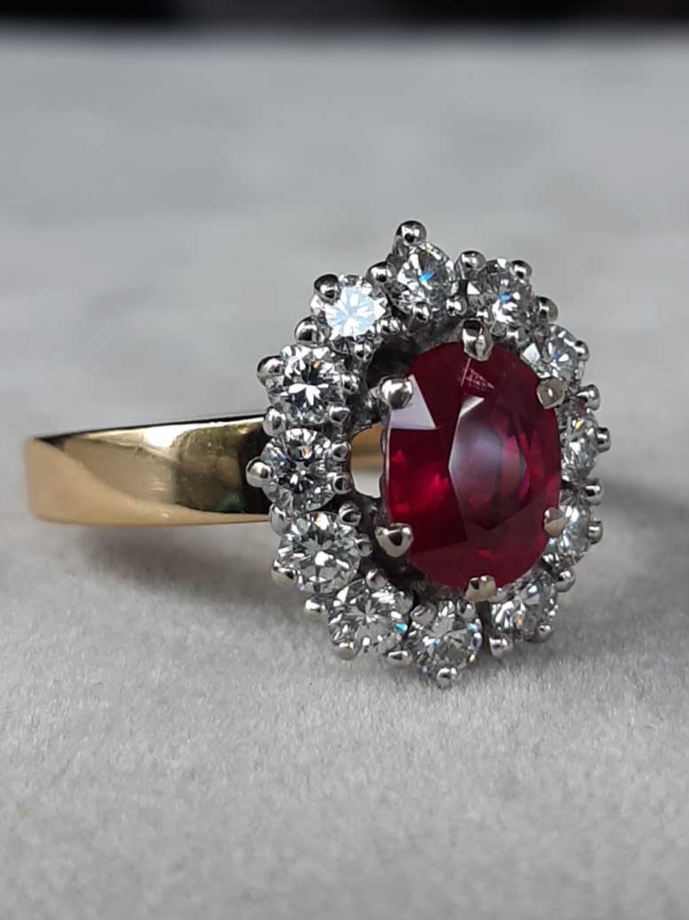 ML186 Or 18K, rubis et diamants – Image 3