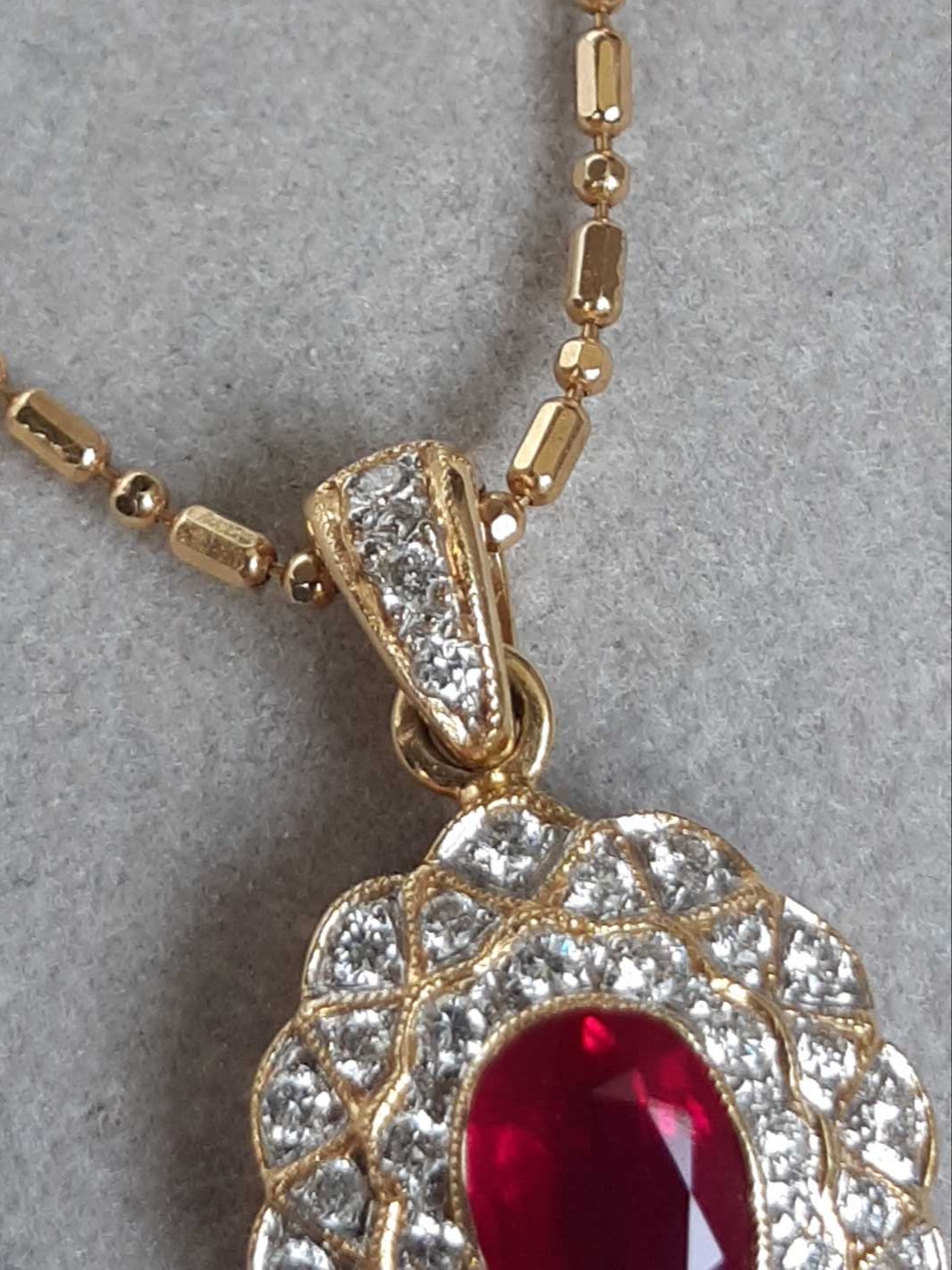 ML38B Or 18K, rubis et diamants – Image 5