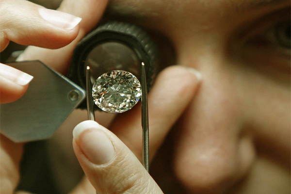 Perfectionnement en gemmologie — Paris (mars à juillet 2026)